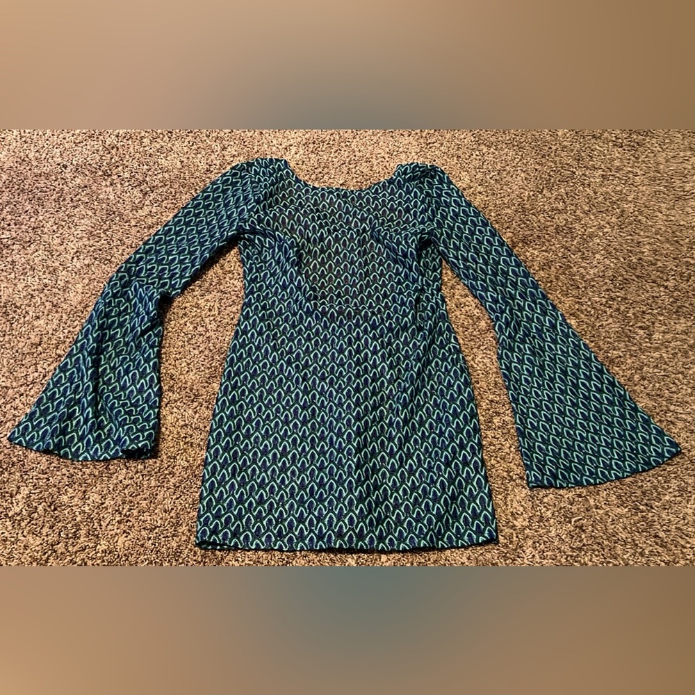 Woman’s size medium beach cover up